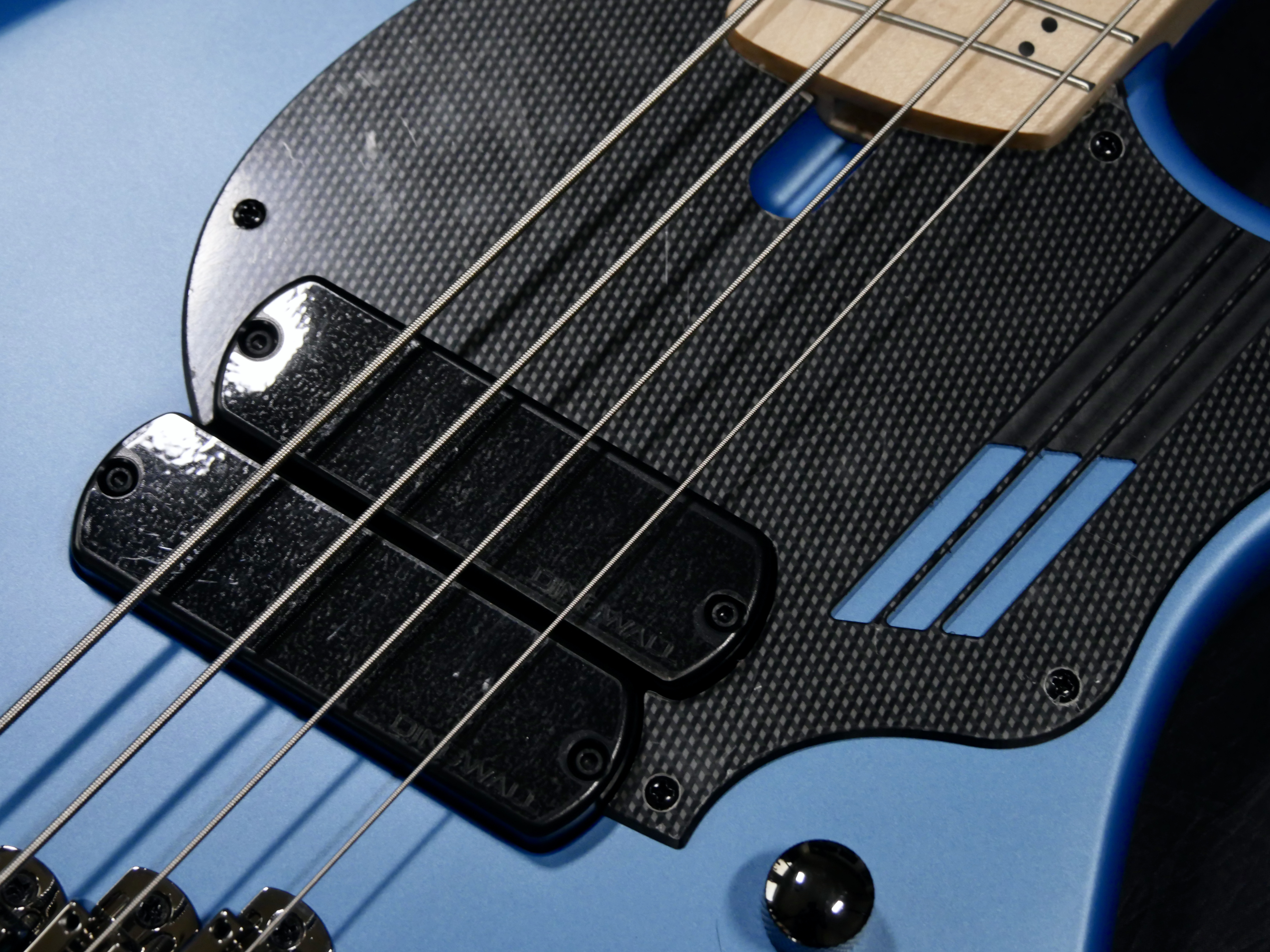 Dingwall NG2-4 Leguna Seca Pearl Blue
