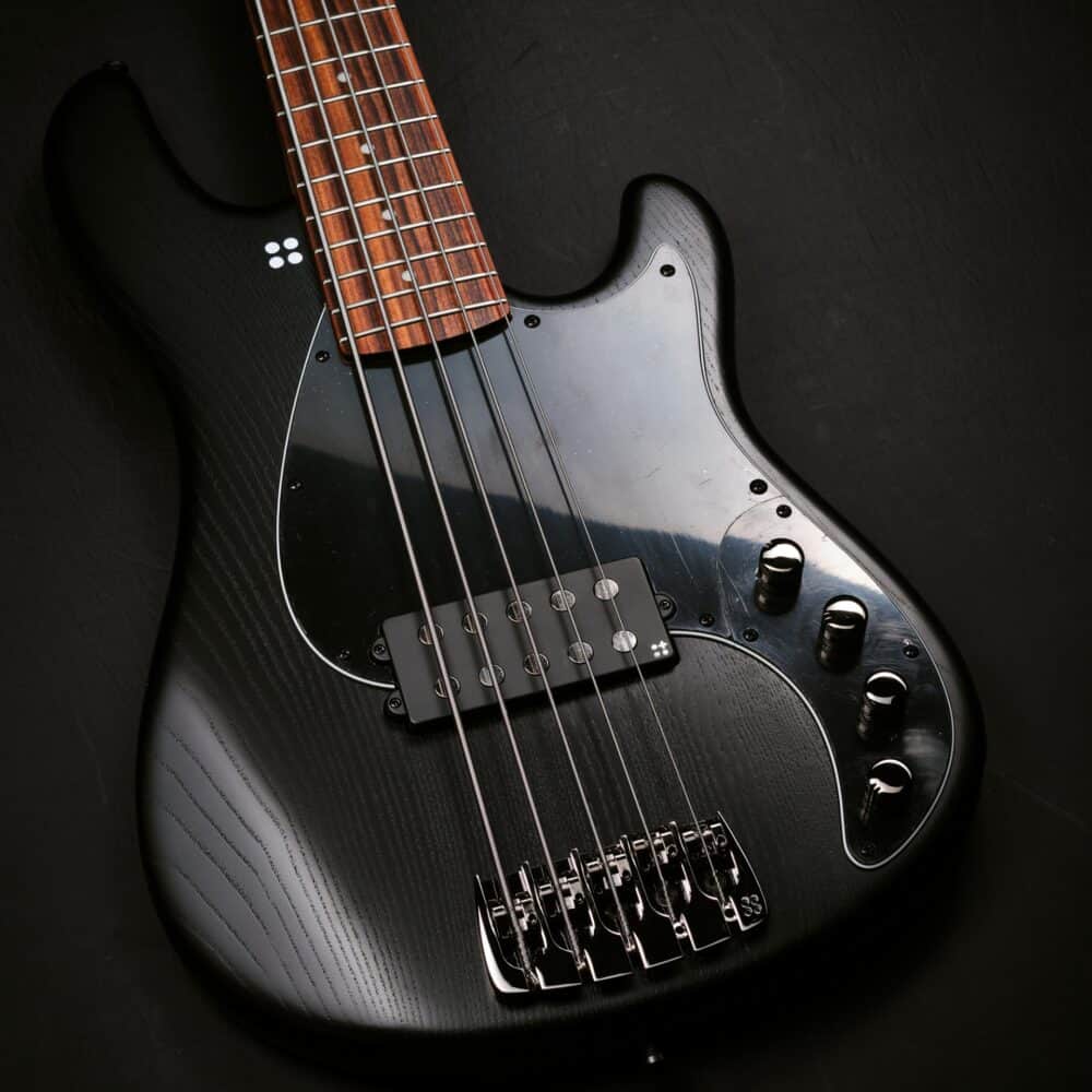 Sandberg VC5 35" Matte Black | Bass Buddha