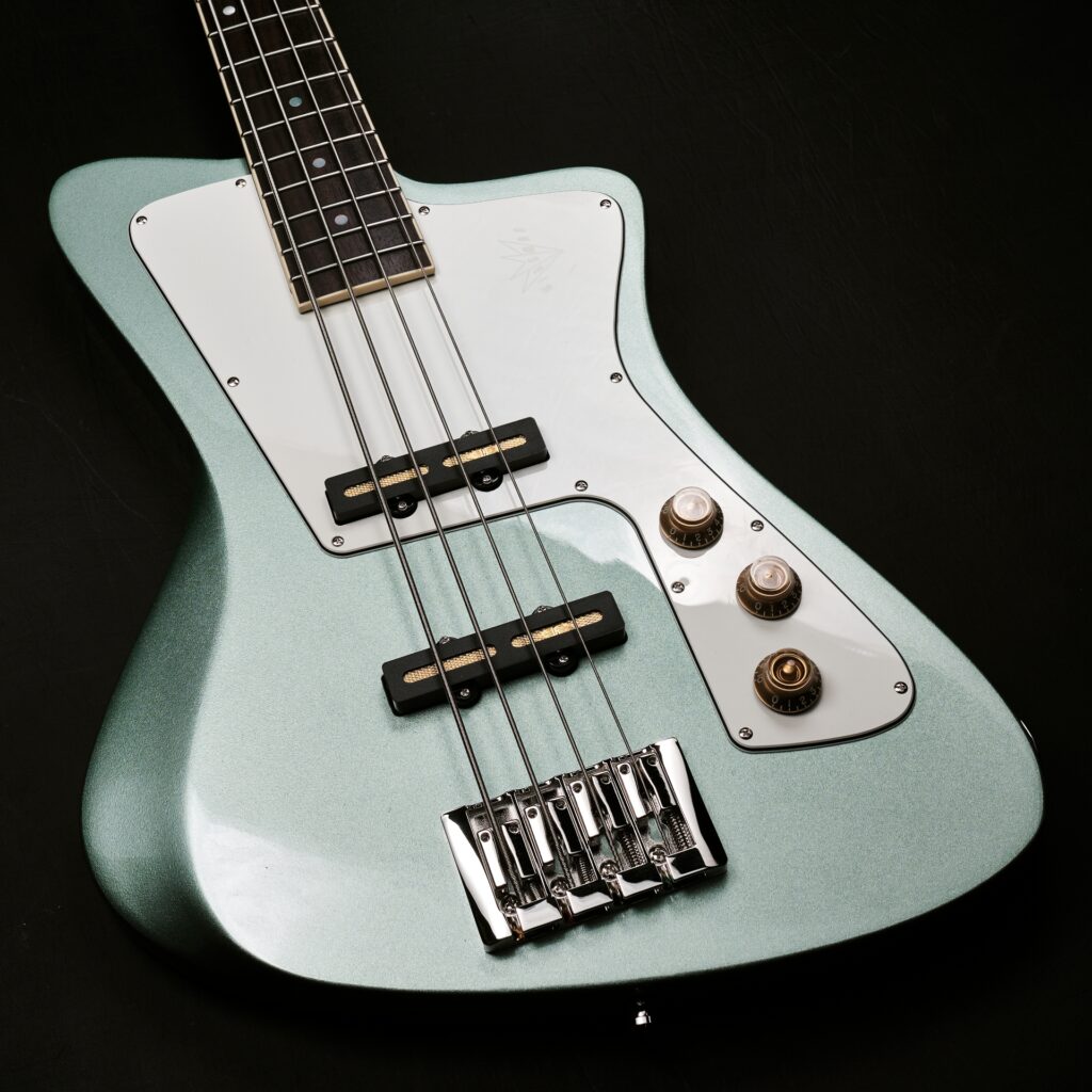 Baum Guitars Wingman Ocean Mist Bass Bass Buddha