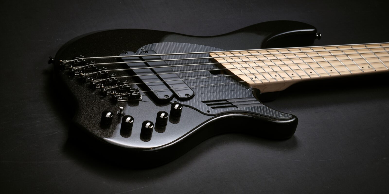 Dingwall NG2-6 Metallic Black | Bass Buddha