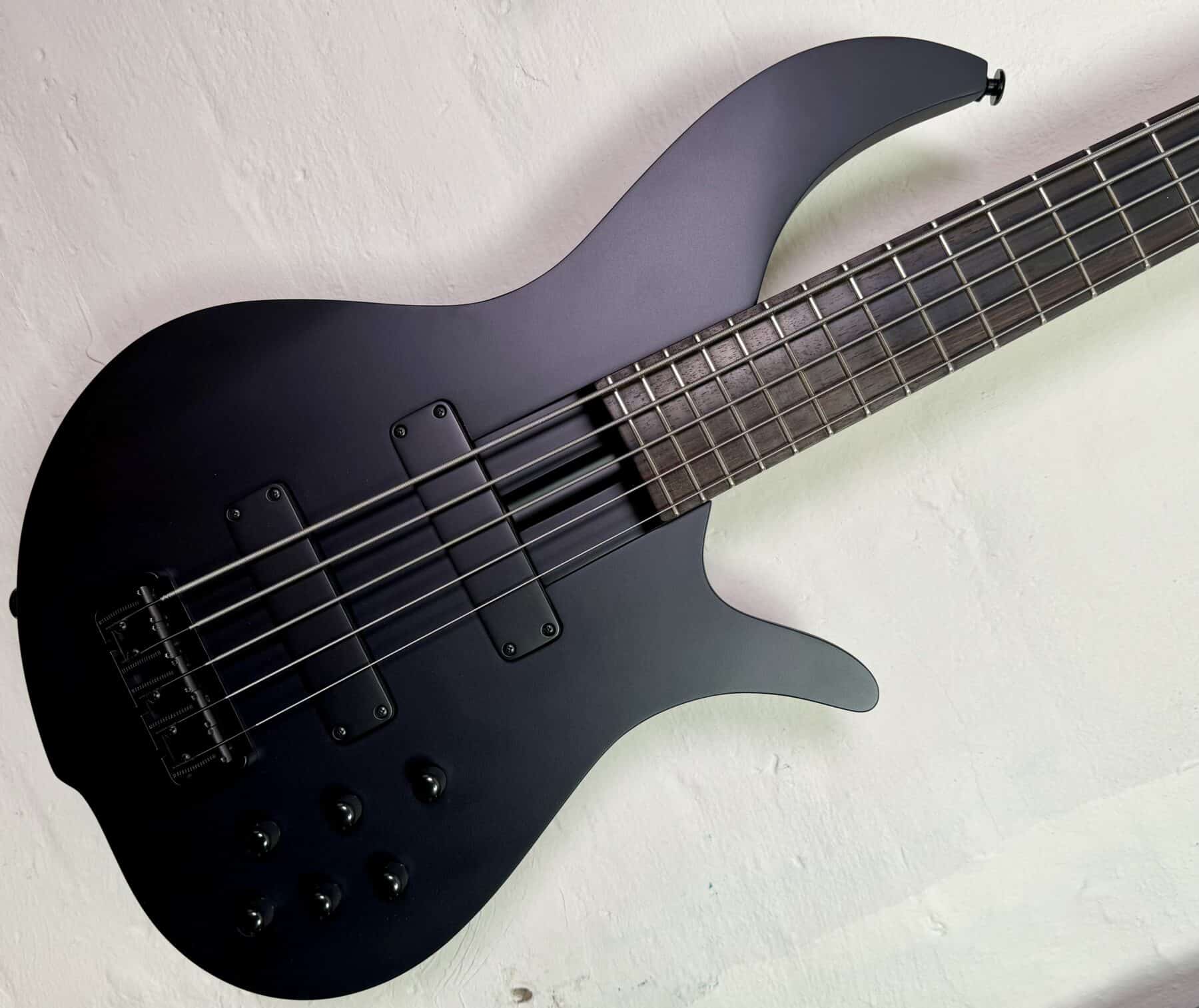 F Bass BN5 Matte Black Flat Top | Bass Buddha