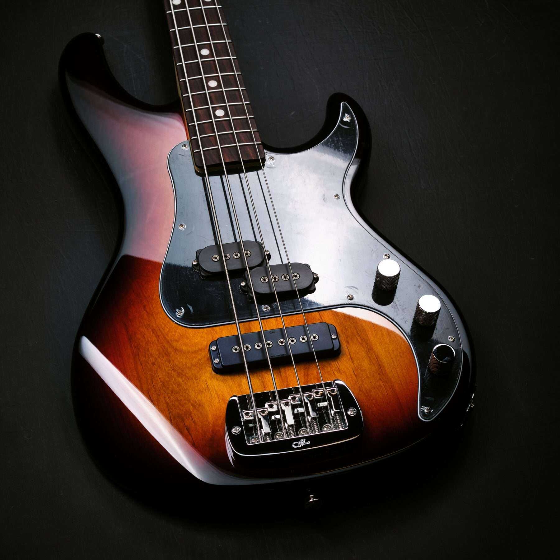 G&L Guitars SB2 Build To Order USA 3-Tone Sunburst | Bass Buddha
