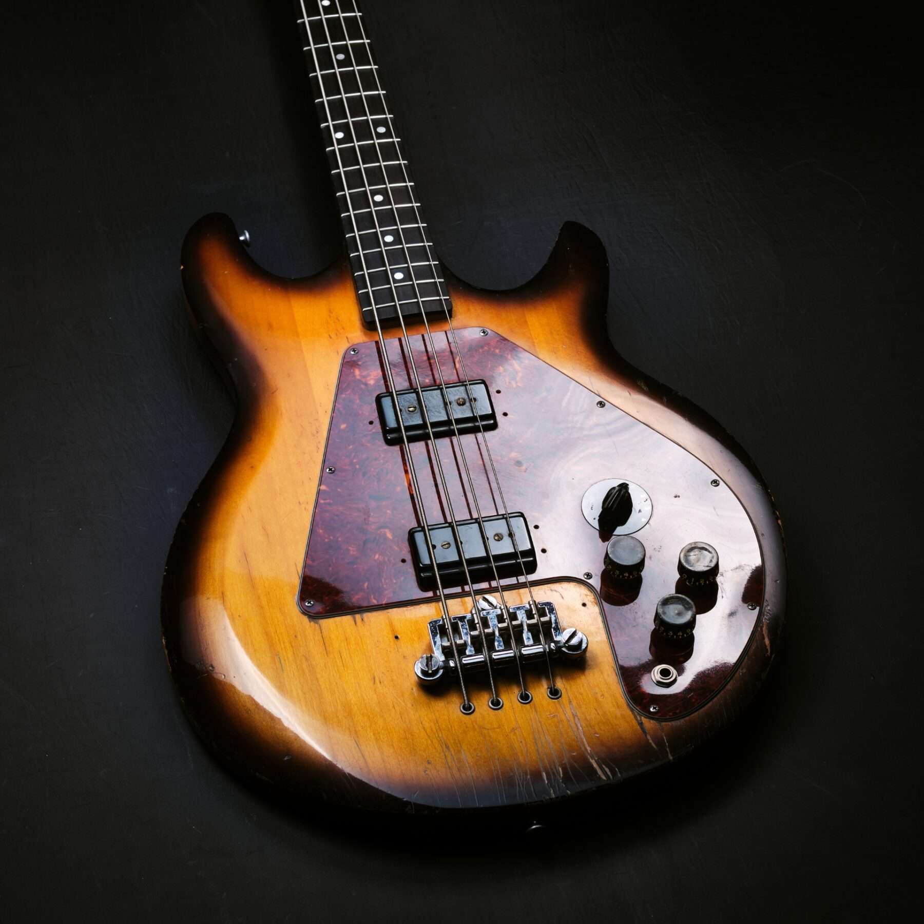 Red Gibson Ripper Pre-owned Gibson Ripper L-9 Tobacco Burst (1973) | Bass Buddha