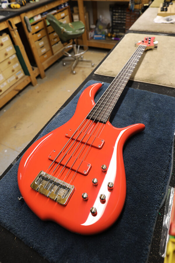 F Bass BN5 Fiesta Red