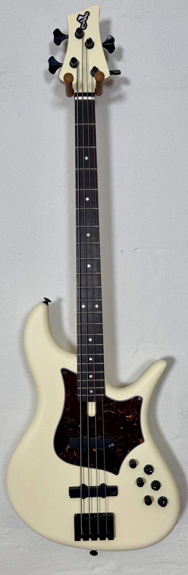 F Bass VF-J4 Custom Short Scale 32,5 F Bass VF-J4 Custom Short Scale 32,5