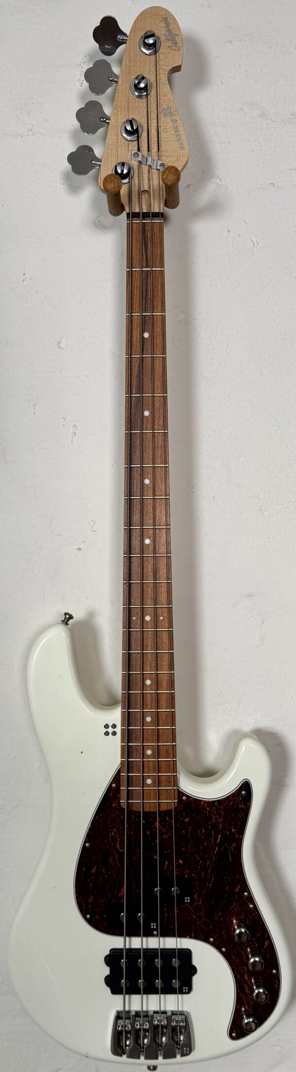 Sandberg VM4 Virgin White Soft Aged