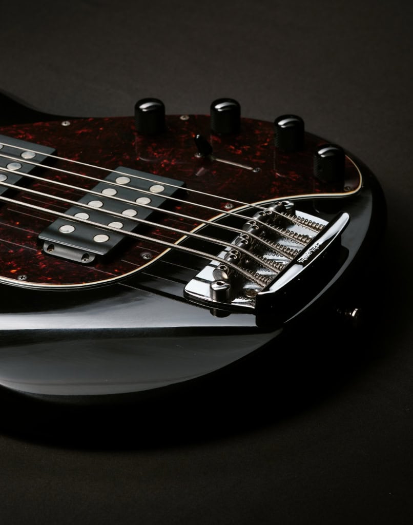 Pre-owned Musicman StingRay HH 5 Black 2007 (5)