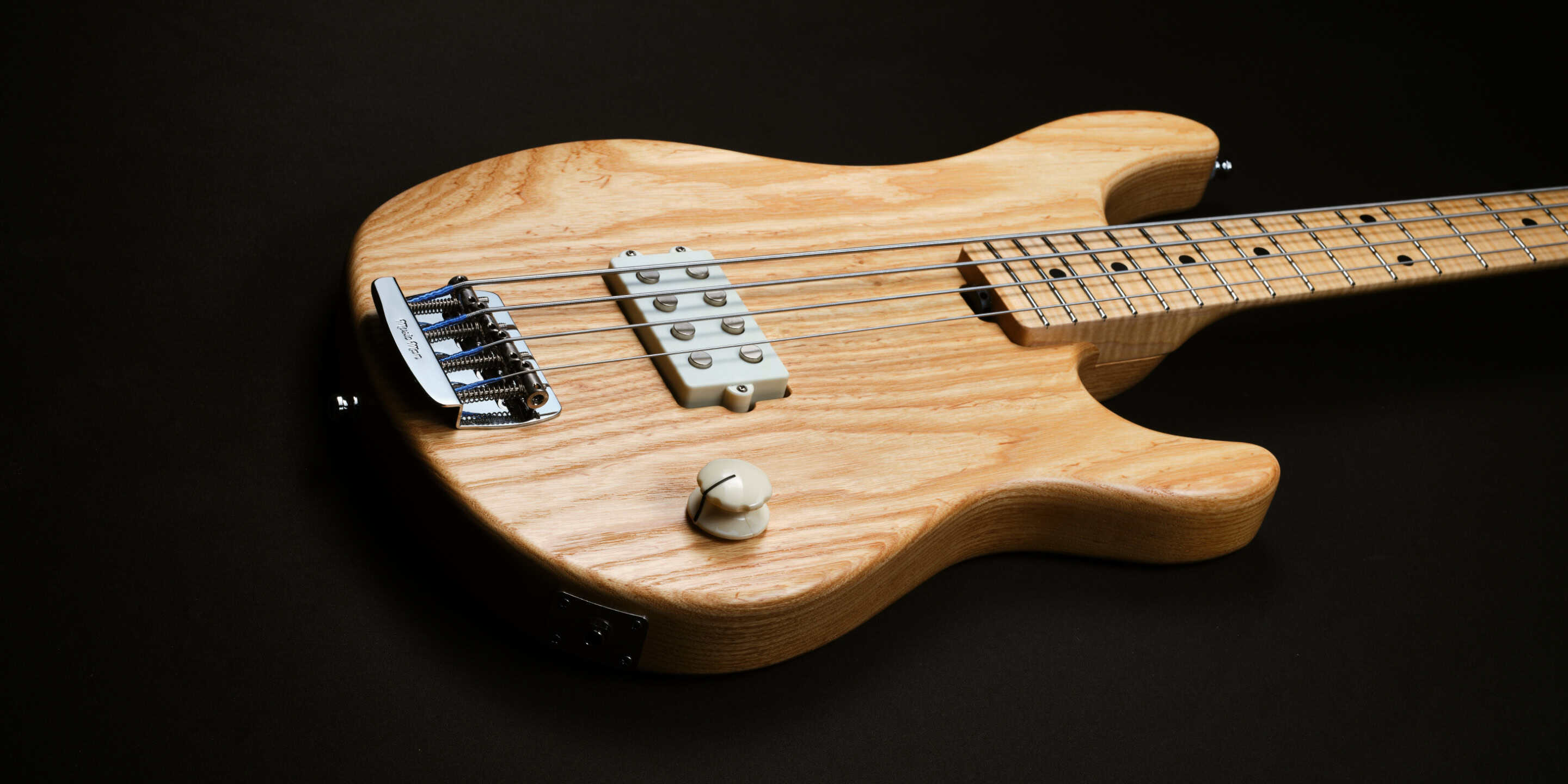 Pre-owned Musicman Joe Dart Signature Bass Limited Edition #15 of 50 2019 banner