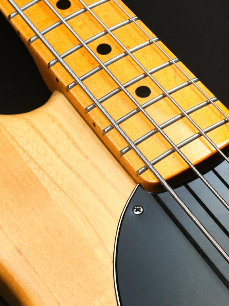 Pre-owned Musicman StingRay Pre-Ernie Ball Natural 1979 (4)