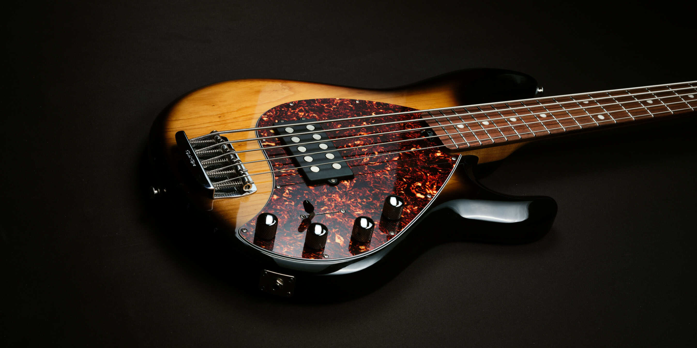 Pre-owned Musicman StingRay Special 5 H Burnt Ends 2023 banner