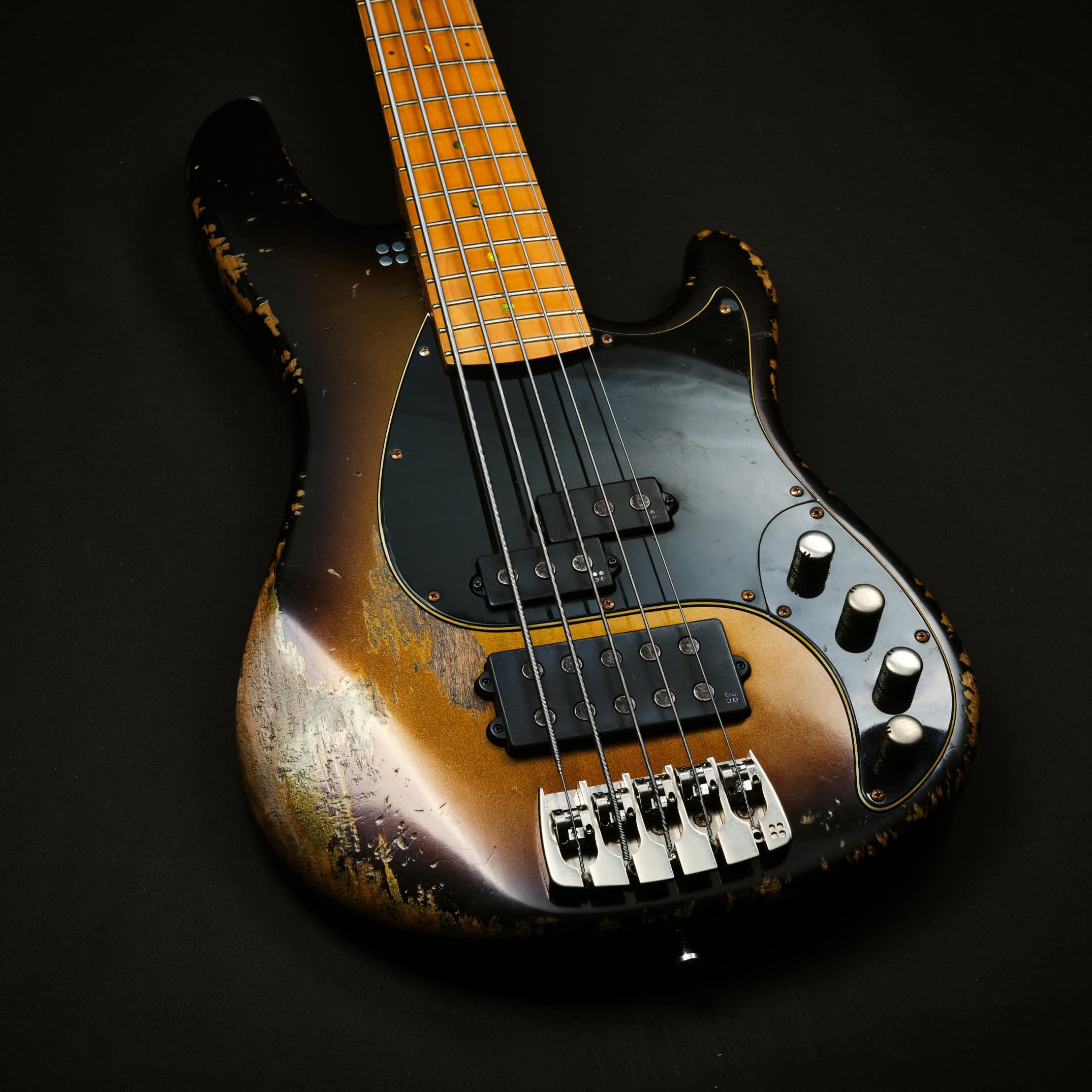 Sandberg VM5 Gold Burst Masterpiece (1)